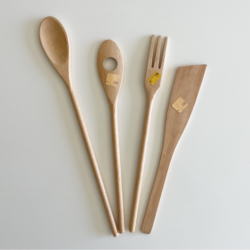 Vintage 4- Piece Set Wood Kitchen Cooking Utensils Spoons